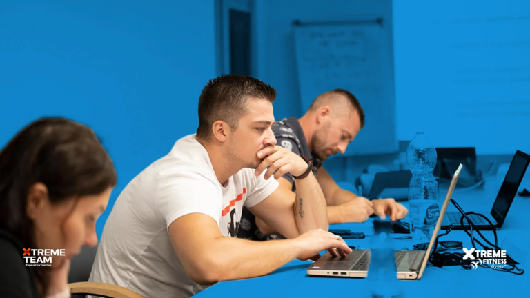 Praca na etacie czy własny biznes?