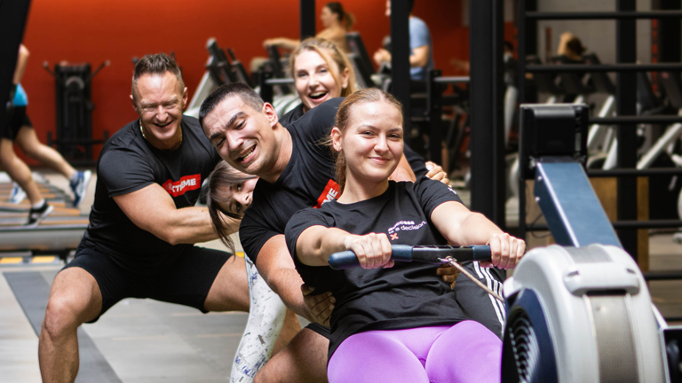 Pod ciężarem emocji. Dlaczego coraz więcej osób ćwiczy dla głowy, nie dla ciała?